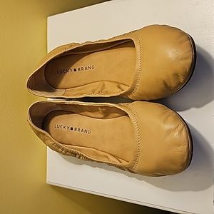 Lucky Brand Emmie Nude Leather Flats Size 11W
